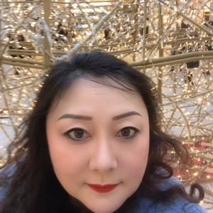 Meet your Posher, Candy